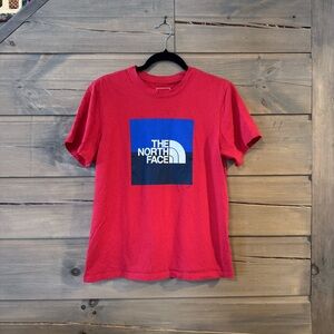 The North Face Graphic Tee ❤️🗻